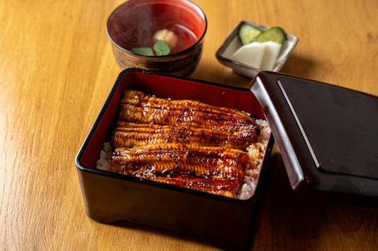 The legendary eel "Kyōsui"